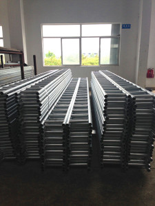 Viga de escalera de aluminio para equipos de construcción de andamios